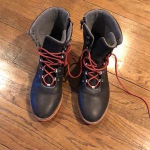 Ahnu Chenery Ankle Boots